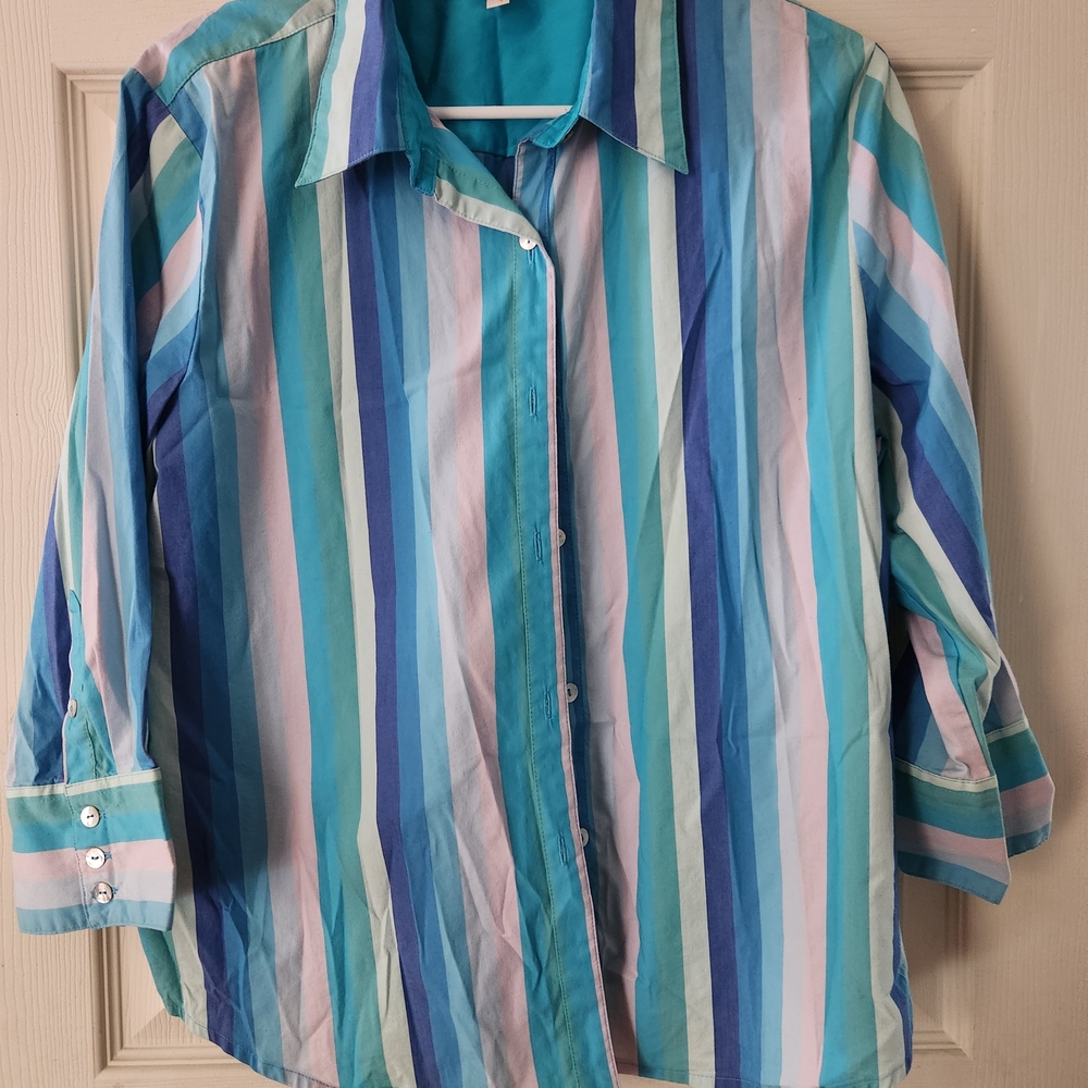 2/15 TOPS Bill Blass Teal Blouse